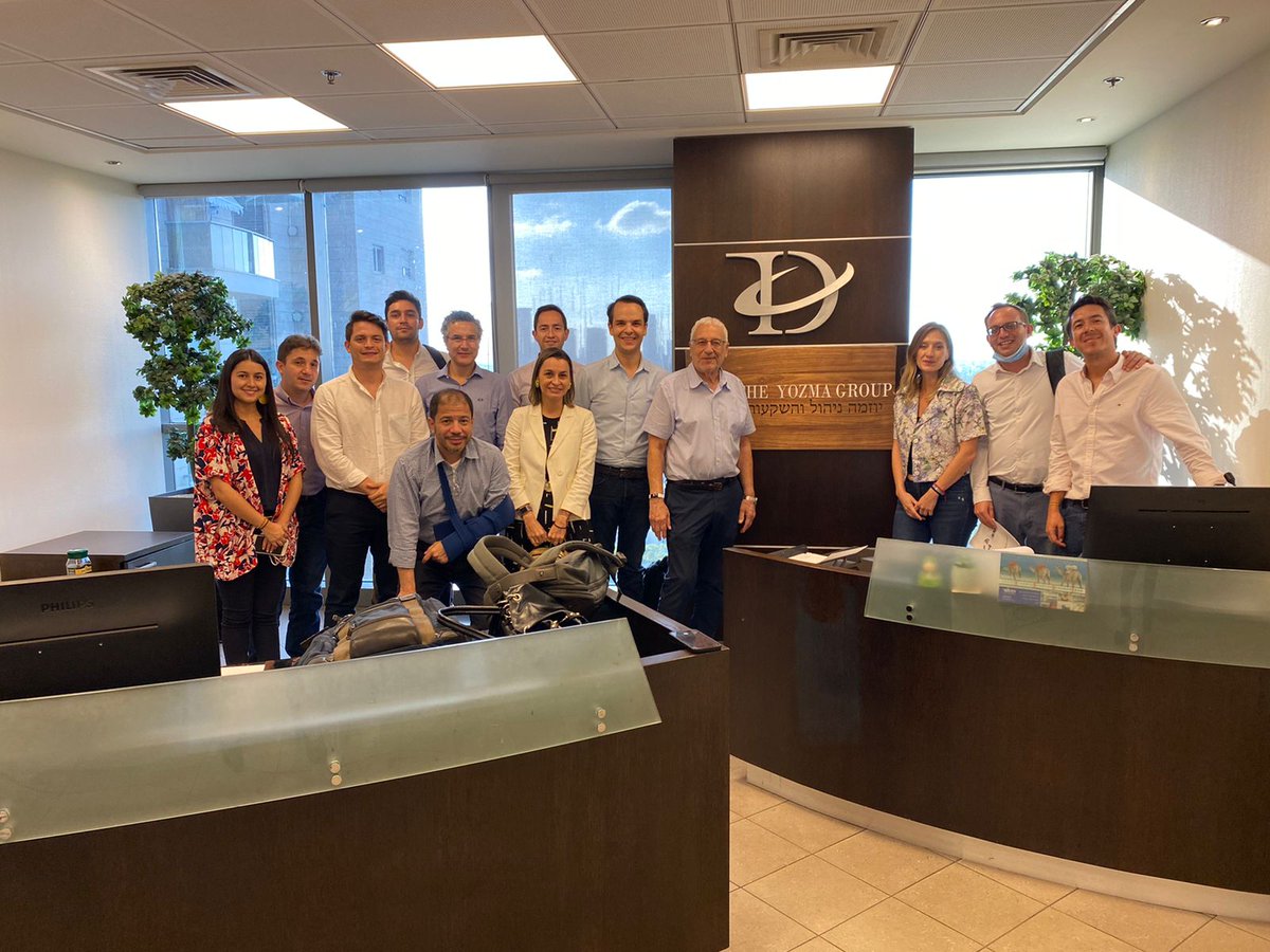 fjnoguera's tweet photo. Mañana inicia la visita de Estado del Presidente @IvanDuque a Israel. Estamos esperándolos junto con un grupo de 5 emprendedores excepcionales que esta semana han participado de la primera misión de la oficina de @iNNpulsa en Israel 🇮🇱 #iNNpulsaEnIsrael. @infopresidencia https://t.co/8J56vthypp