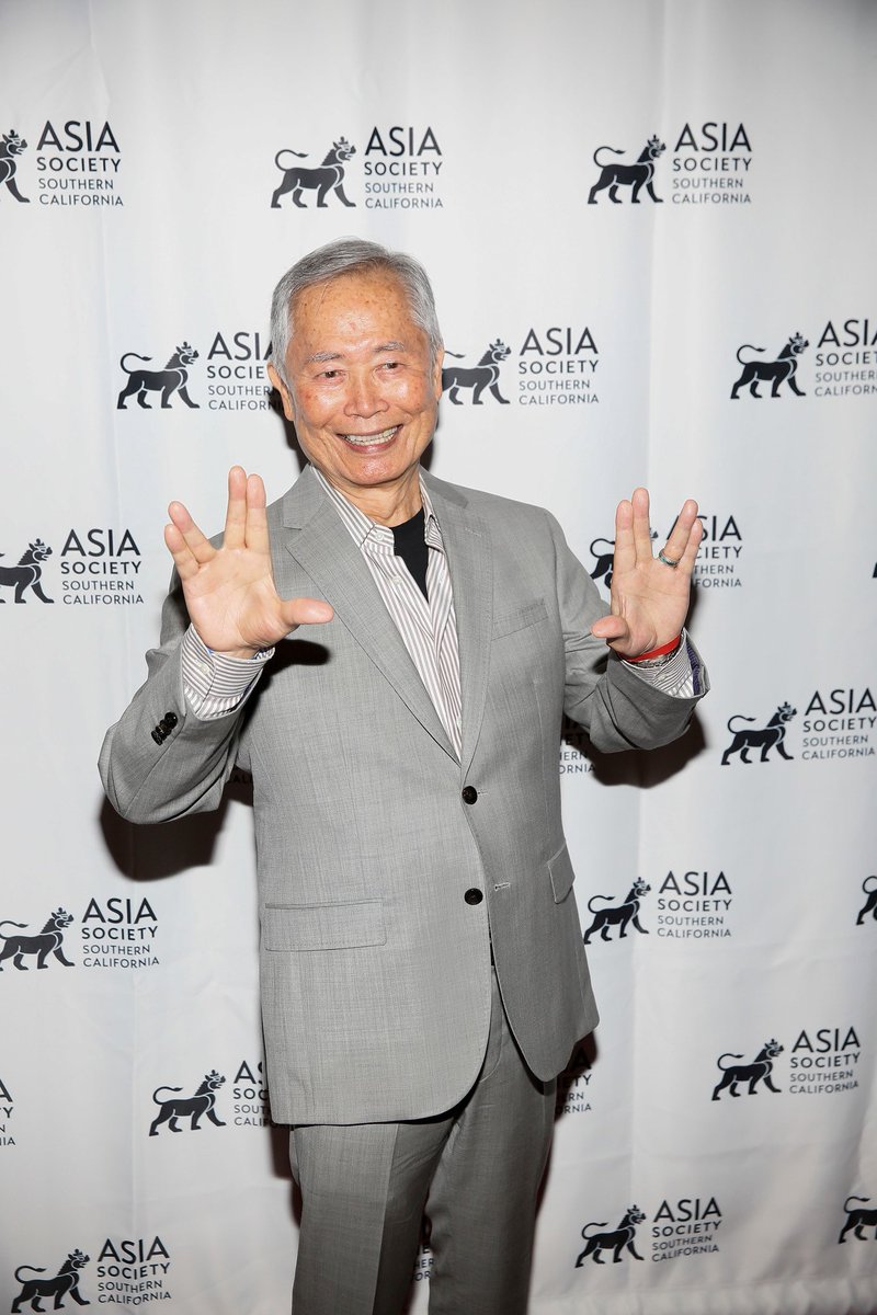 After living in sneakers for months, I finally put on fancy heels for <a href="/asiasocietyLA/">Asia Society SoCal</a>’s 12th Annual Entertainment Summit to celebrate these Entertainment Game Changers 💛✨