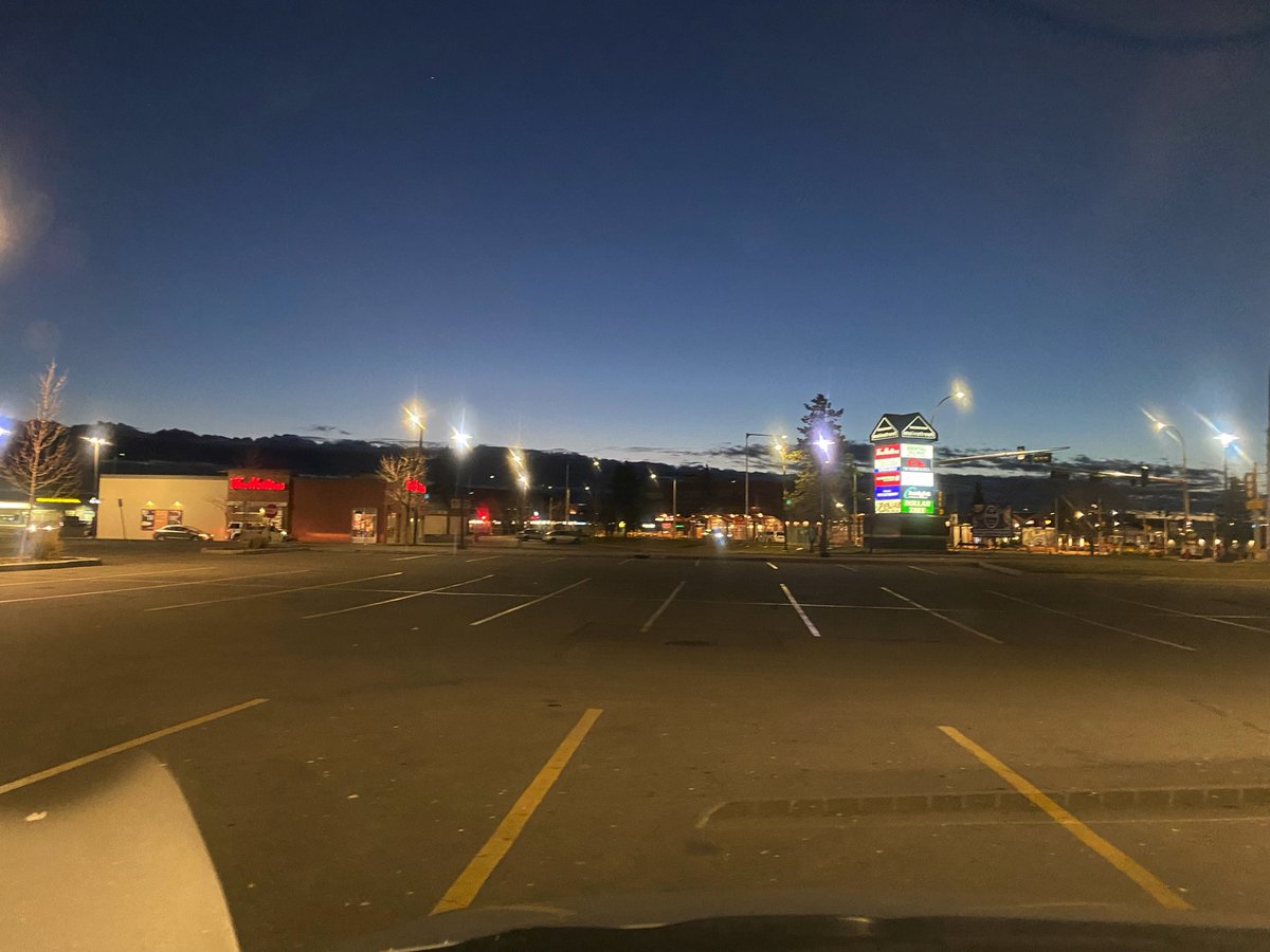 BruceStatman's tweet photo. @mikesobel  the start of a beautiful day https://t.co/LcGNO0acAh