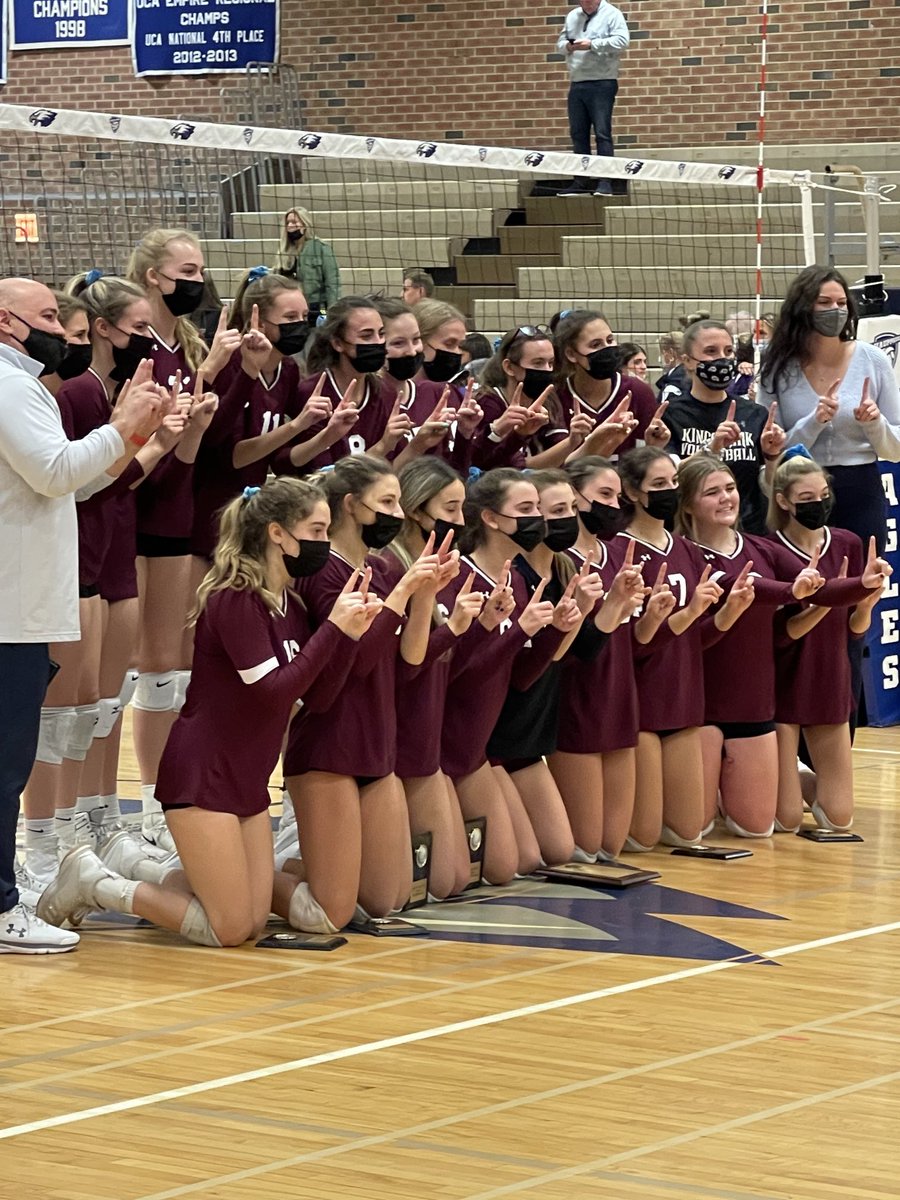 KingsParkHS's tweet photo. It has been an exciting two days- Cabaret Night was a night full of musical talent. Yesterday KPHS Girls Varsity Volleyball and Varsity Football celebrated a Victory.  Congratulations to all. https://t.co/XObsVeH3lH