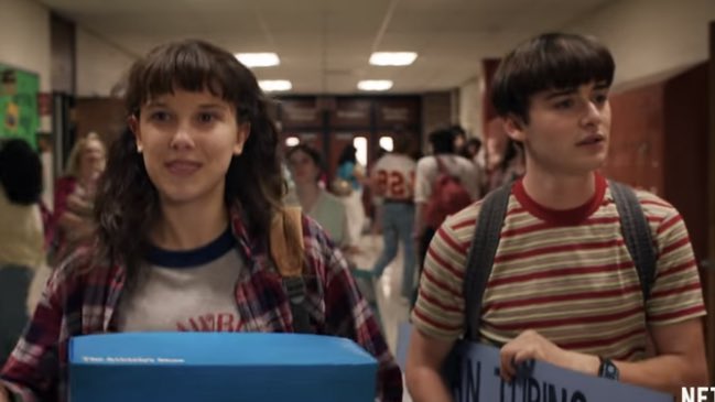 skatalover's tweet photo. MDS A ON INDO PRA ESCOLA
#StrangerThingsDay  MINHA PRESSÃO CAIU https://t.co/YZ70iYY1Zo