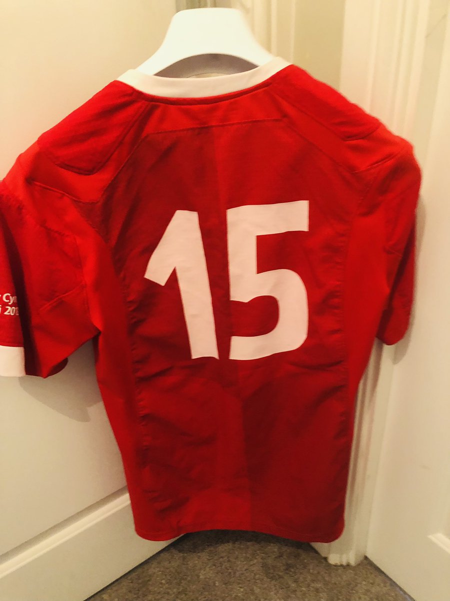 Tom James tweet media