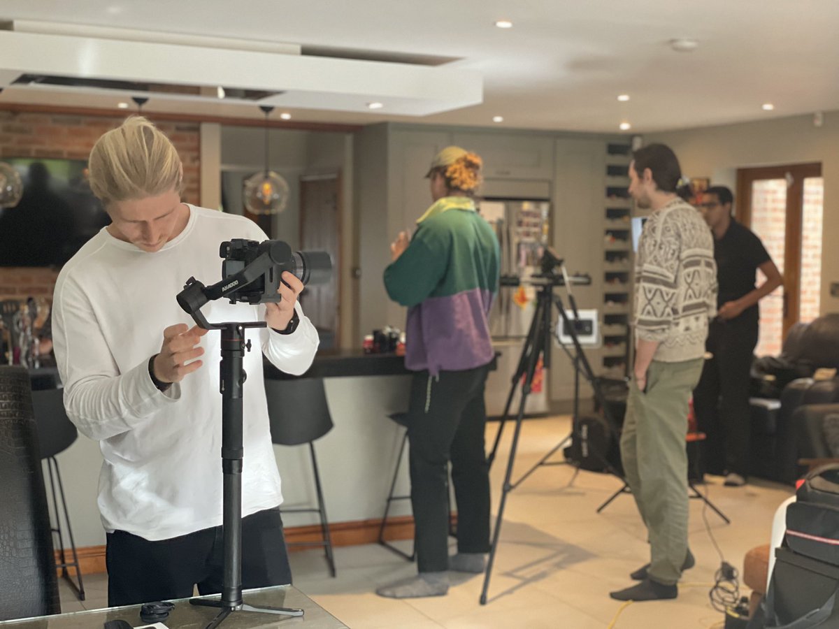 Kwoklyn1's tweet photo. Something exciting in the making! 

#amazonprime #amazonprimevideo 
#oceanking #chinesetakeawaykitchen #cookeryshow #tvprogram https://t.co/2hJuIWr9Be