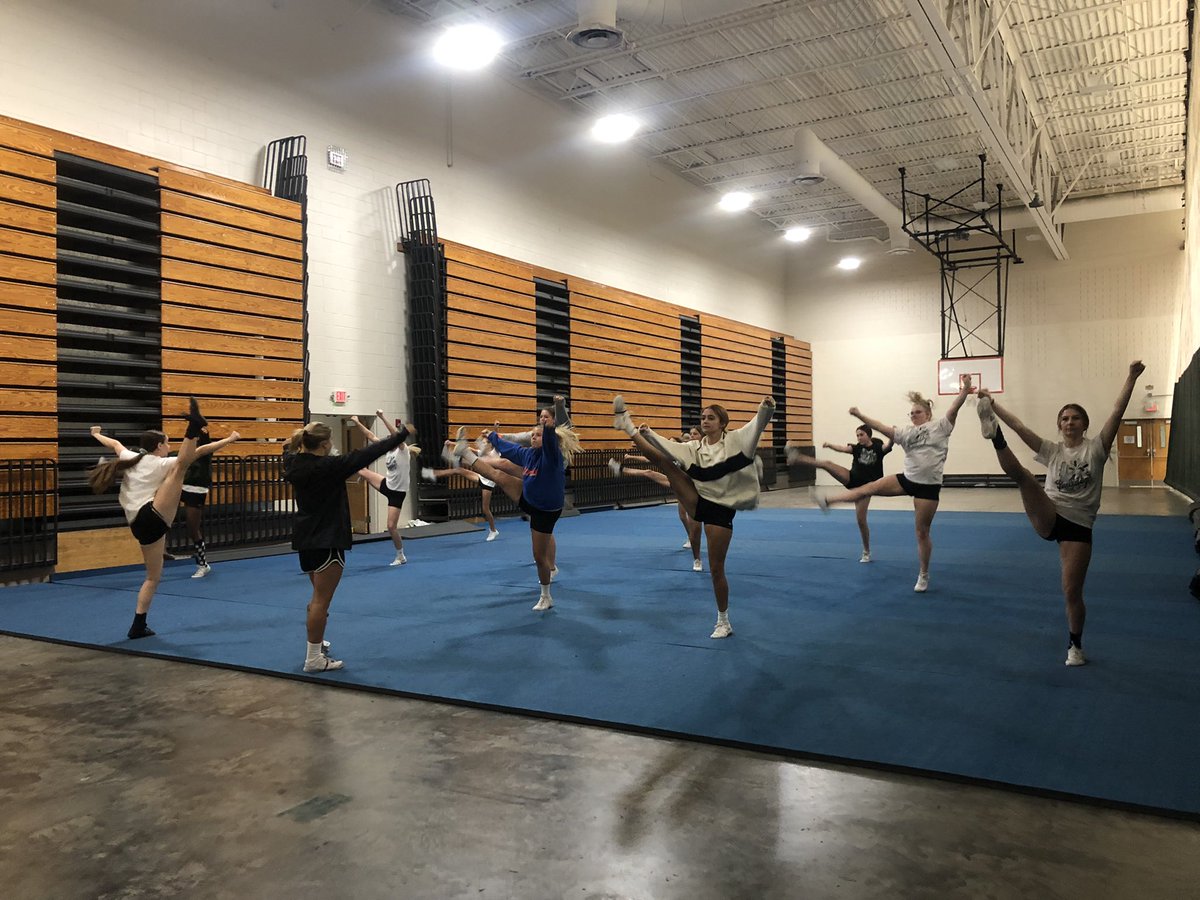 FPC Cheerleading tweet media