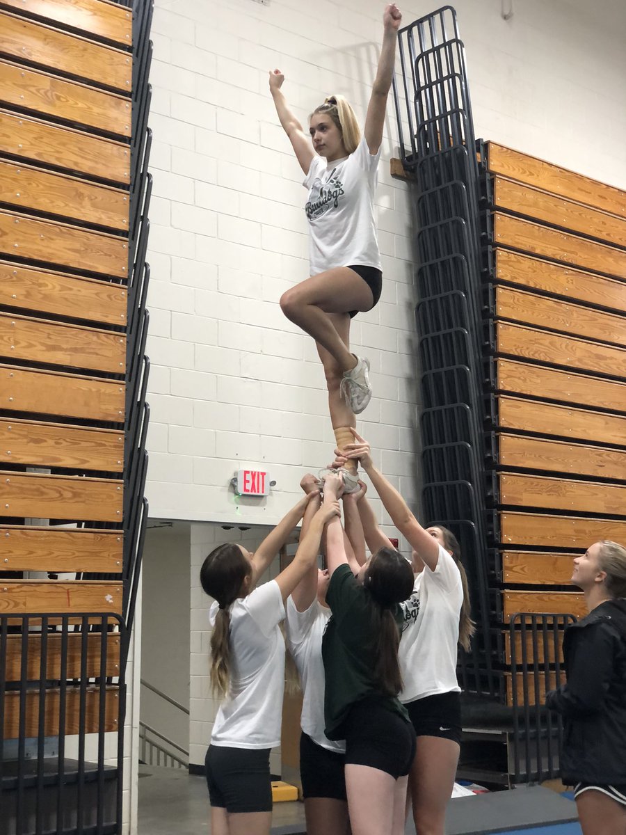 FPC Cheerleading tweet media