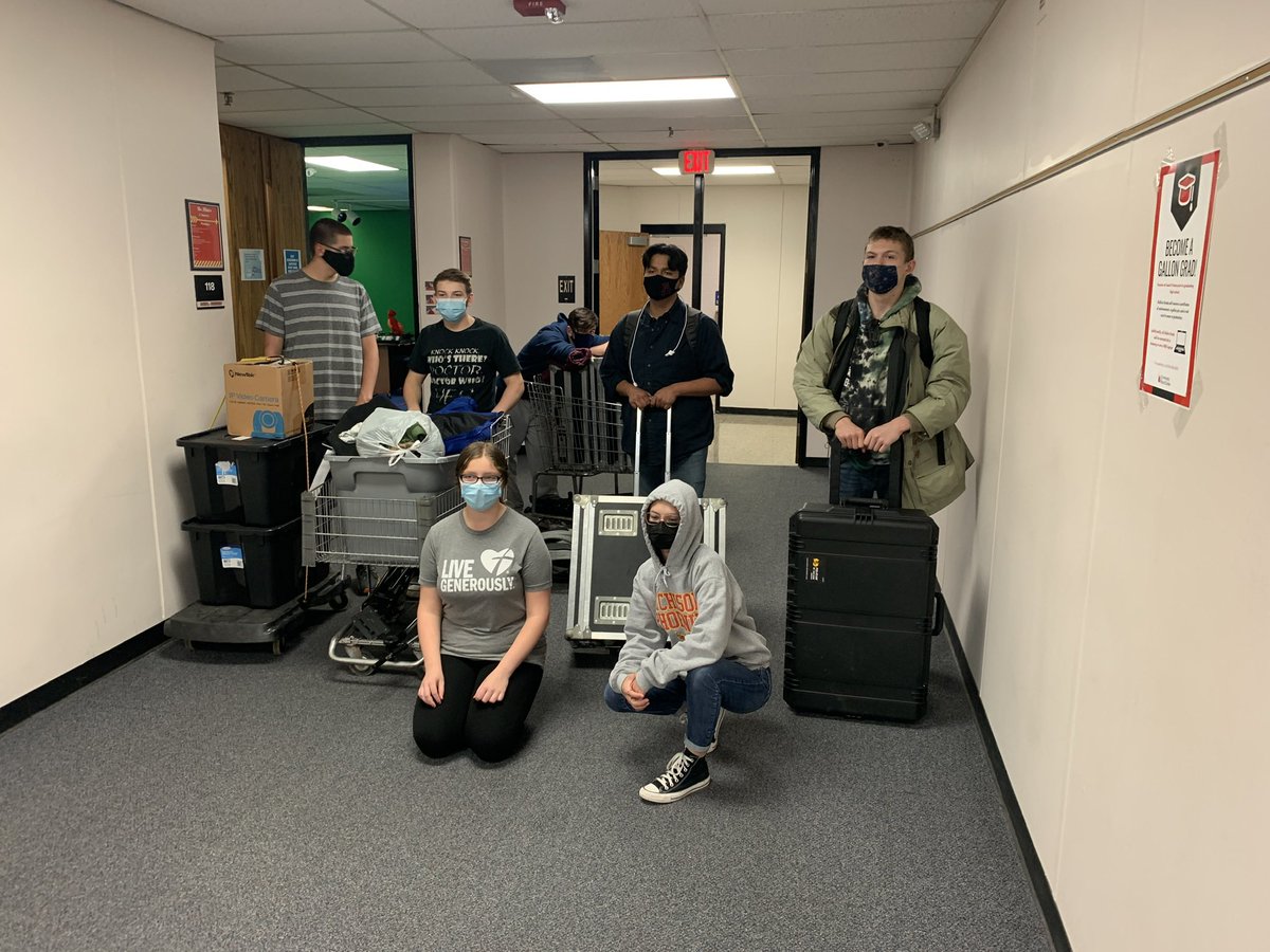 BobNeidinger's tweet photo. Full day of school + football broadcast + 24 hr film festival = VERY TIRED teacher and students. #WeAre409 https://t.co/EOT6paPimS