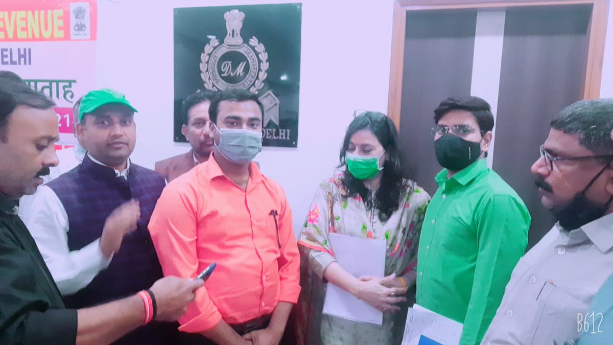 hdkanskar's tweet photo. @ialokpanday Meeting with DM.Madam for chhath puja celebration https://t.co/oylNwtJUfn