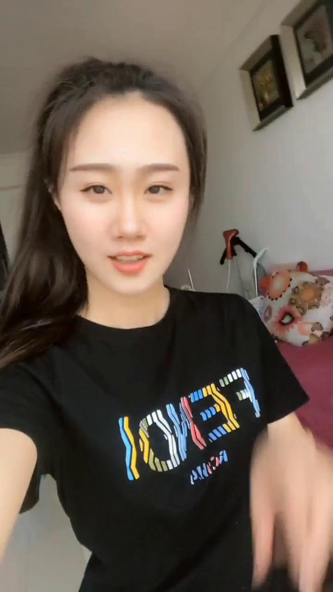 xinxin_nvwang's tweet photo. 本女主诚心找奴，，轻中度调教，各��你想不到的场景，各种刺激的方式，疫情期间，倾向网调，熟悉后也可现实，但需要一定的网调基础之后。本主一次只收一个奴，用心调教，只享受调教的过程，绝不打扰正常生活，保护隐私。
要求：25以上素质男m，不收学生狗宿舍狗，非诚勿扰。 https://t.co/J3cuutEe62