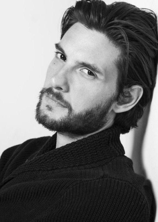 hourlybarnes's tweet photo. I'll make you my villain but first make me your wife ;) https://t.co/fu73lNjsiO