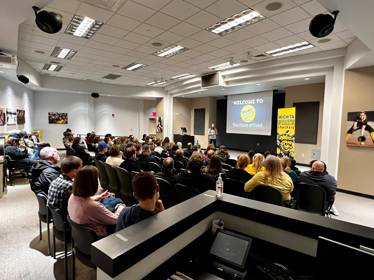 wheatweet's tweet photo. 8️⃣3️⃣ strong for a Shocker Saturday this morning! #shockervisit https://t.co/LUFpxK23F2