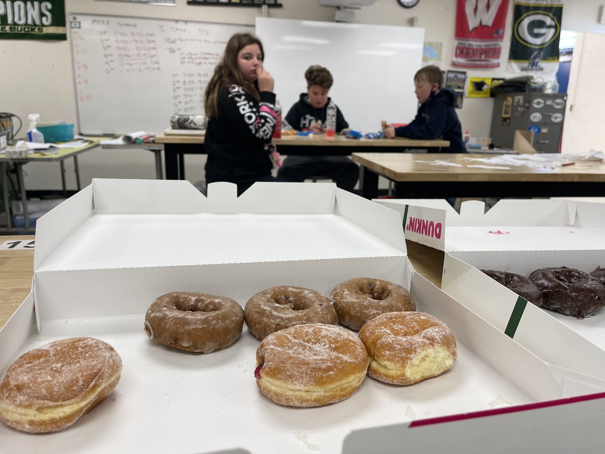 robotics_wms's tweet image. Donuts are great for problem solving