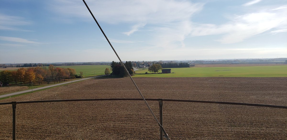 Beautiful day to finish up #harvest2021 today in North middlesex, best corn crop we have ever seen. Hopefully dry enough now to maybe start strip tilling.