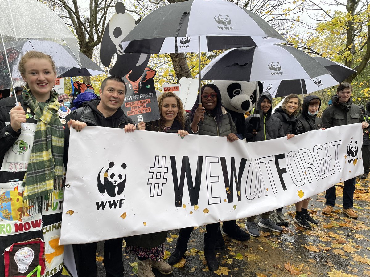 climateWWF's tweet photo. 📢 What do we want?
Climate action!
When do we want it? 
Now!

#GlobalDayofAction #COP26 #ClimateAction #MarchForNature https://t.co/U1y1BqHAu6