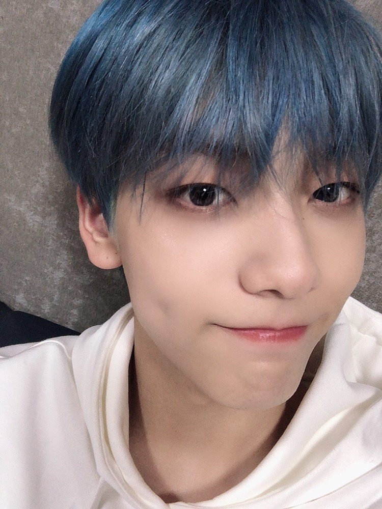 aom_0304's tweet photo. #MAMAVOTE #txt 
알티 해주세요 https://t.co/k0KF6tipI3