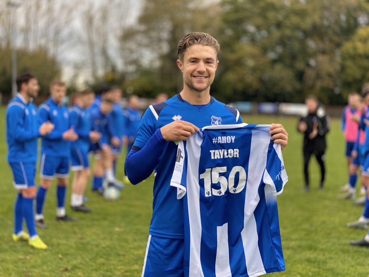The_Yachtsmen's tweet photo. 150 up for our man ⁦@_shauntaylor_⁩  congratulations Shaun! Let’s cap it all off with 3 points today! #ahoy ⁦@ThurlowNunnL⁩ ⁦@NorfolkCountyFA⁩ #UTY https://t.co/ikZmRbNavT