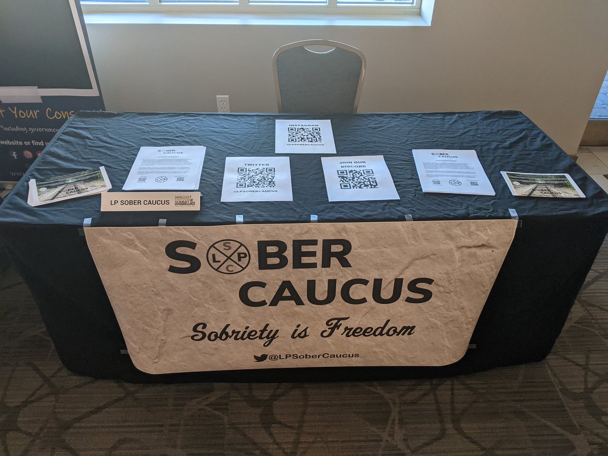 LPSoberCaucus's tweet photo. If you’re at the Empire State Summit, come by and say “Hello” to us! @LarrySharpe @scotthortonshow @RealSpikeCohen @lpnyofficial https://t.co/ZtipYR6xFF