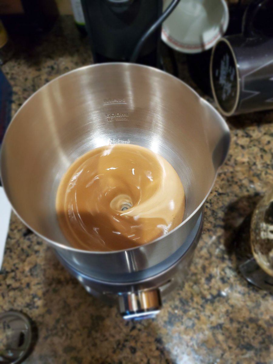 tank4daCubz's tweet photo. Finished with some iced cold brew & frothed nitro cold brew added.
@altonbrown @IngramElizabeth 😊
#twitterbreakfast #breakfast #coldbrew #Coffee #nitrocoldbrew #SaturdayMorning https://t.co/w0mtfIbR8s