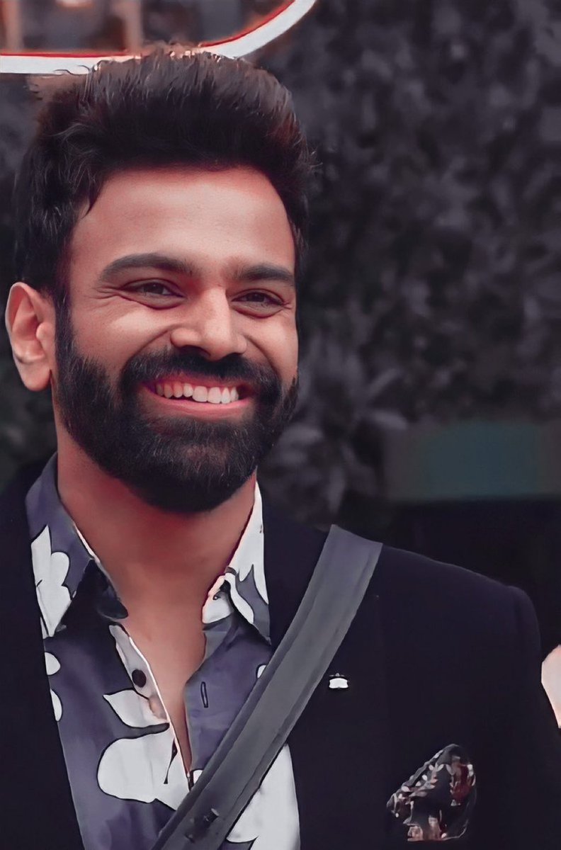Nikhith34224521's tweet photo. That smile🥰
#WeAdmireSreeram
#WeAdmireSreeramchandra https://t.co/S3N5jBQPSh