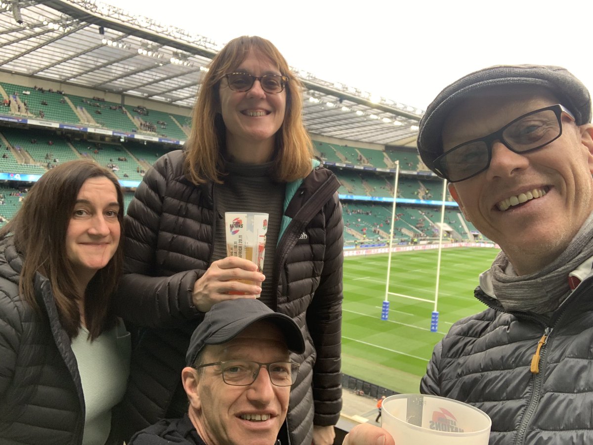 Golf_rob's tweet photo. Come on England!#Guinness #AutumnNationsSeries #welcomebackfans https://t.co/OKGSyt957l