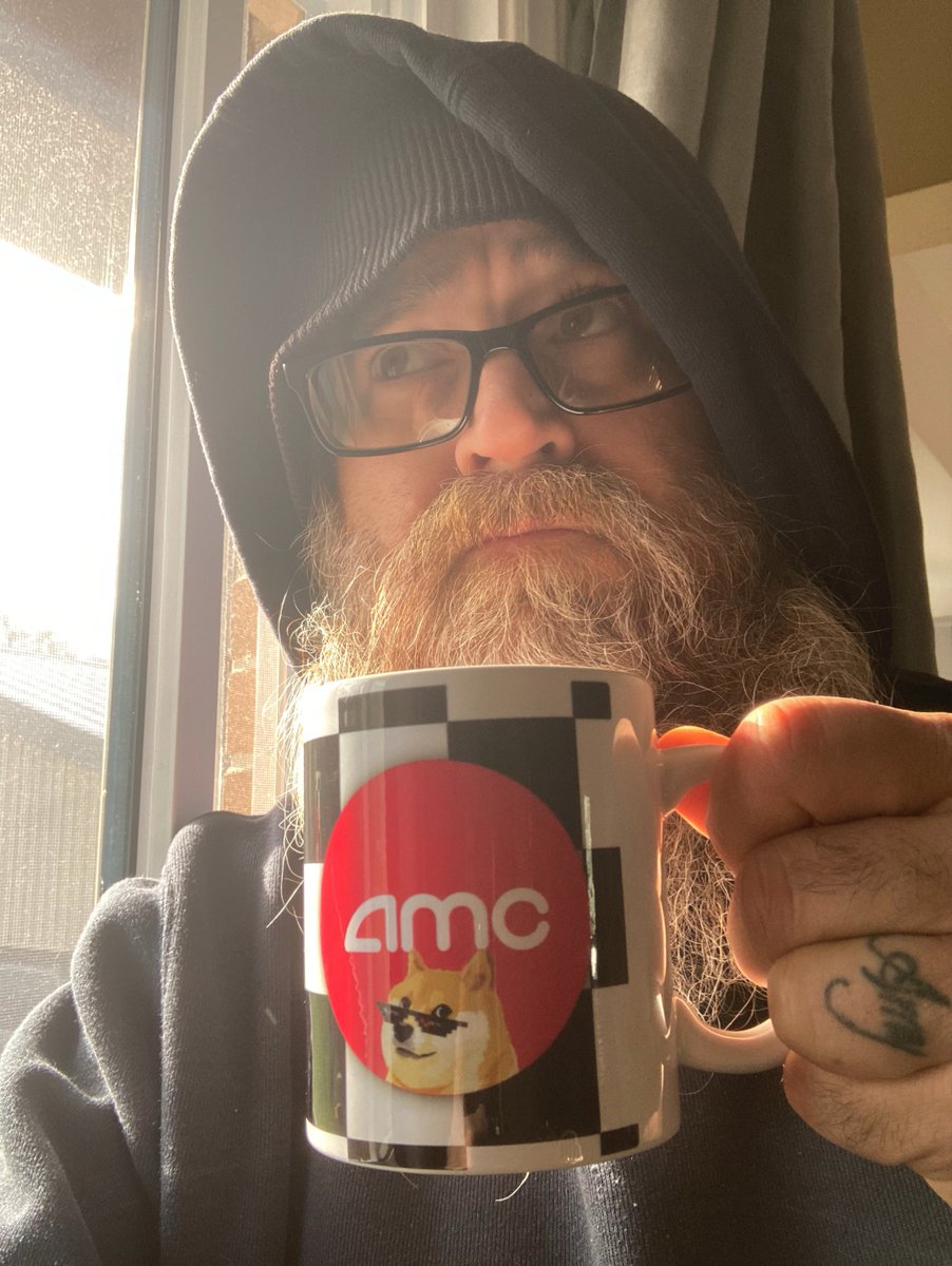sgtesco's tweet photo. I’m my opinion only…when I held stocks (#AMC excluded) I invested in a company….when I invest in crypto I feel as though I’m investing in a movement a brighter future technology science and human spirit:).                 $DOGE https://t.co/B6PsFZCHaX