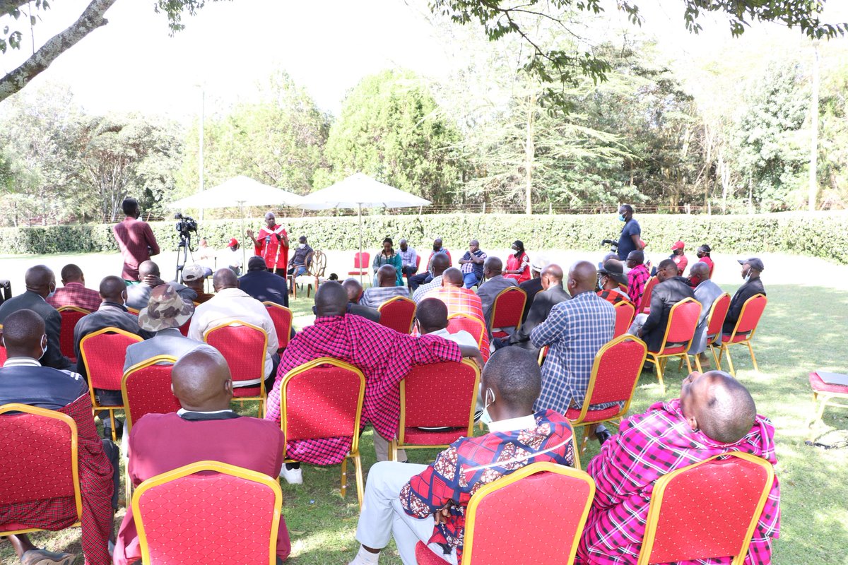MoiGideon's tweet photo. We must come to an agreement as a people that corruption is destroying our nation. It is denying our people quality and affordable healthcare, education, and a responsive economy. 

Addressing a delegation of Maa grassroots leaders from Narok in Kabarak today. https://t.co/PAbI8xTDSG