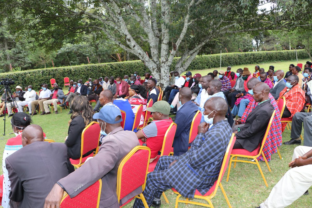 MoiGideon's tweet photo. We must come to an agreement as a people that corruption is destroying our nation. It is denying our people quality and affordable healthcare, education, and a responsive economy. 

Addressing a delegation of Maa grassroots leaders from Narok in Kabarak today. https://t.co/PAbI8xTDSG