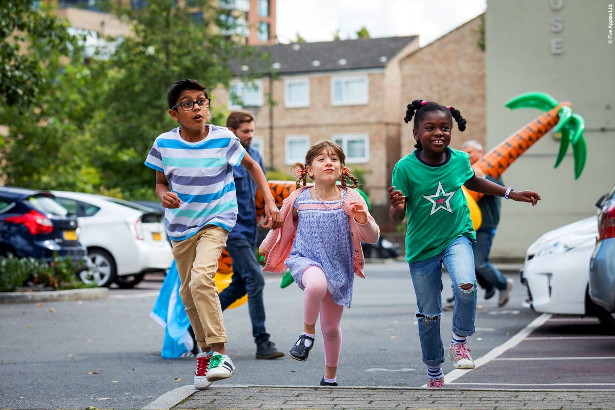 UKScreenSkills's tweet photo. Creators, writers and producers #GetTheKnowledge you need to understand the #ChildrensTV market and develop and pitch your content ideas. Apply now to join @grand_scheme and @ChildreninMedia as they share their insight and expertise: https://t.co/HQ1ndBIydF #ChildrensTVSkillsFund https://t.co/ob1j8nV8qs