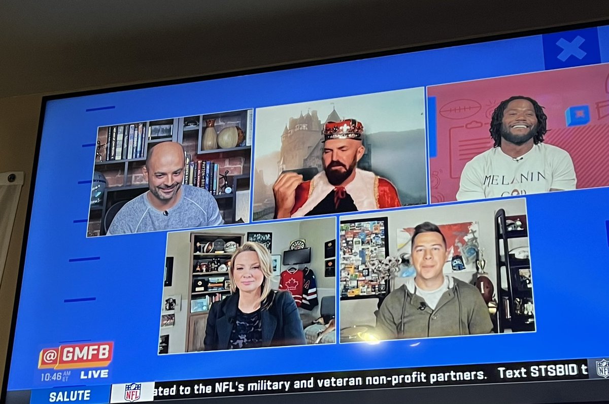 bherrera426's tweet photo. @gmfb @nflnetwork Stacy looks less than thrilled to be on this program #smileplease #havefun https://t.co/3W4wQrc0qN