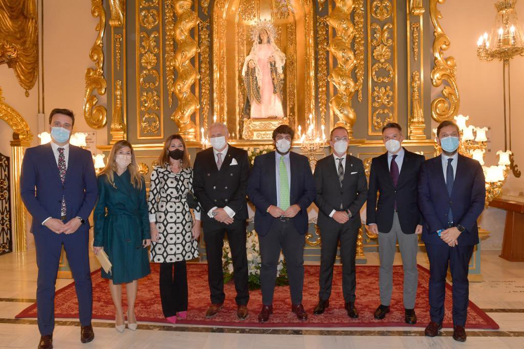 LopezMirasF's tweet photo. El @PasoBlanco_3 nombra presidente de honor a Lázaro Soto, entregado en cuerpo y alma a la Semana Santa lorquina. En 2022 volveremos a vivirla como lo hacíamos antes de la pandemia. 

Faltan 160 días para ver a nuestra Virgen de la Amargura por las calles de #Lorca. https://t.co/hDnN45A7dQ