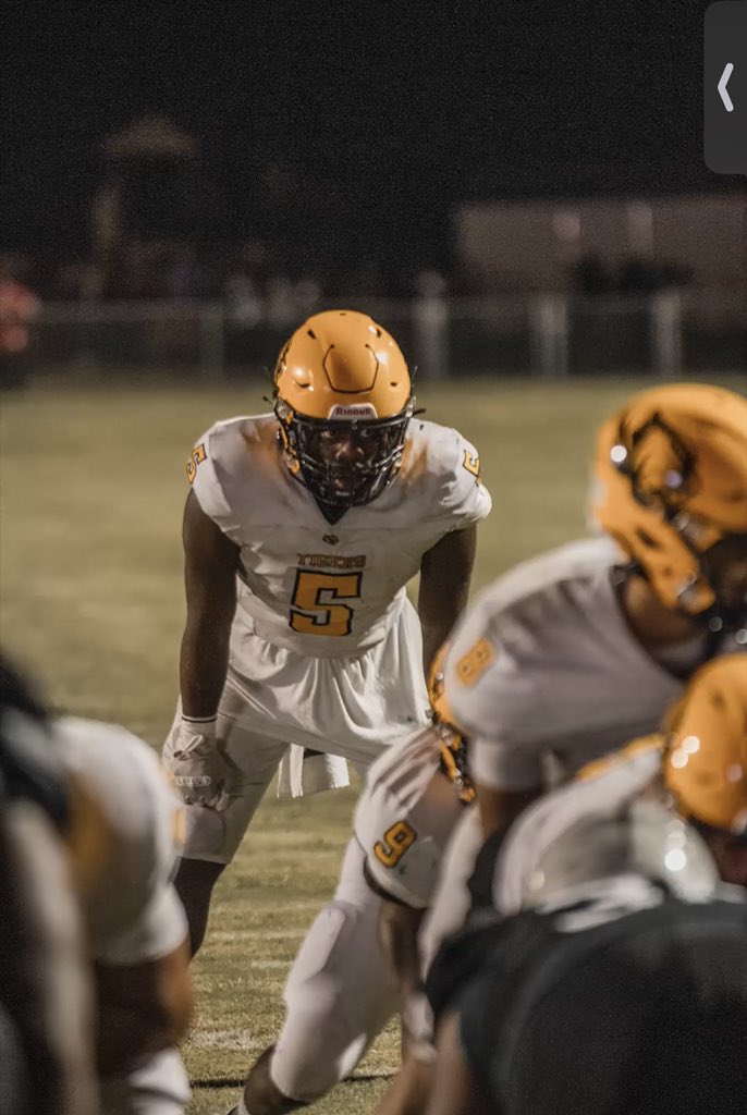 If you on <a href="/AlcovyFootball/">AlcovyHSFootball</a> we lock in right now #letsmakehistory🐯