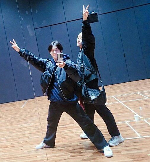 fairywonielu's tweet photo. porque los chicos son tan lindos

I vote for #MAMAVOTE #enhypen https://t.co/8r2sIZdmMI