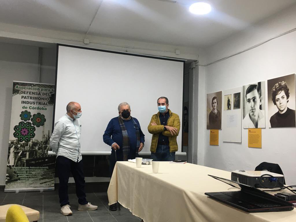 AntonioAlvCs's tweet photo. ✅  Hoy he asistido a la presentación del proyecto DOPIC, llevado a cabo por la Asociación para la Defensa de la Propiedad Industrial de Córdoba. 

Un proyecto impulsado y subvencionado desde la Delegación de Gestión del @ayuncordoba_es. https://t.co/bwzcynC5K5