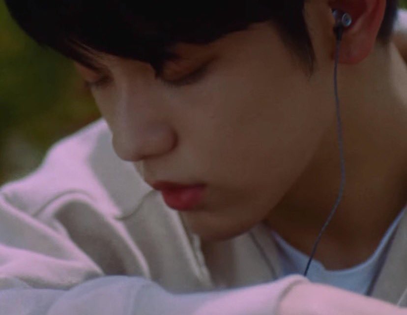 yeonbinsource's tweet photo. https://t.co/MjFIUZ3Oc0