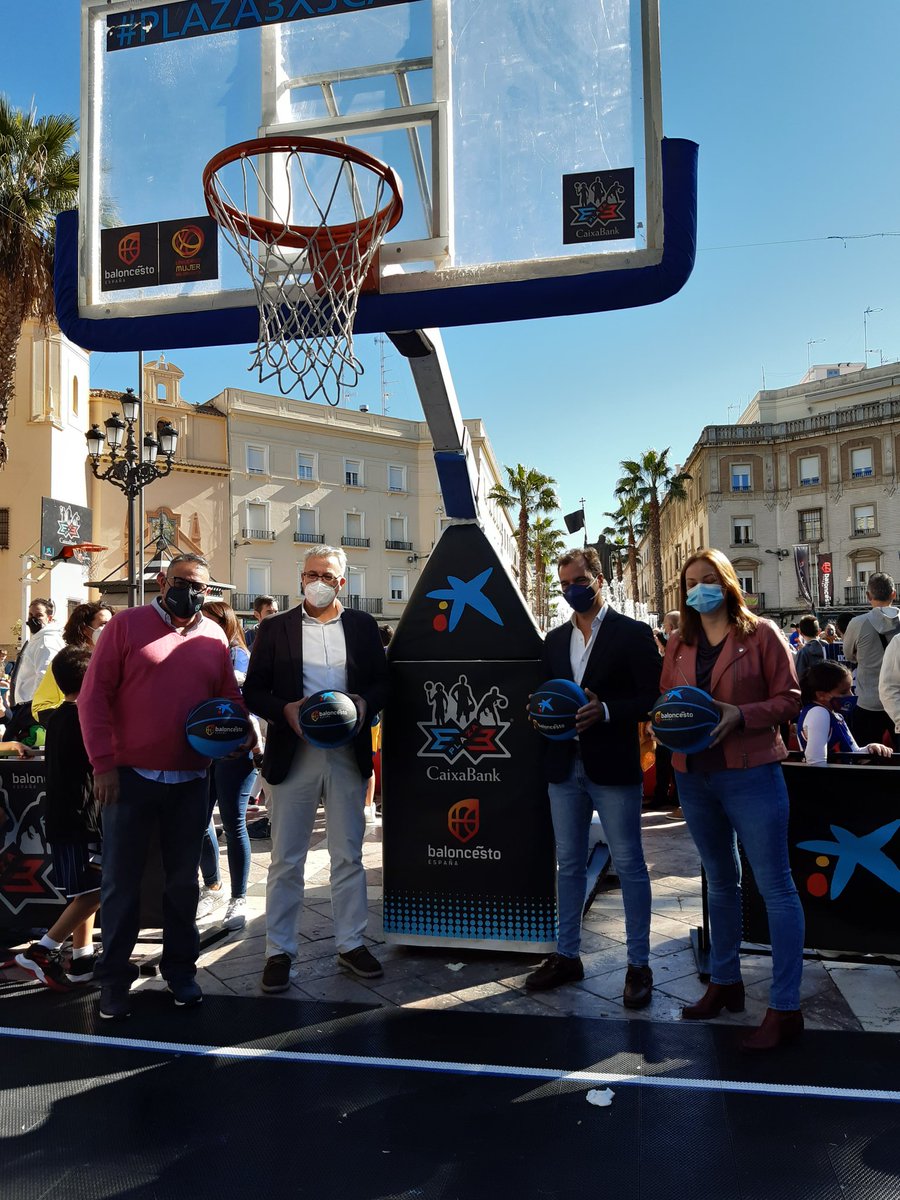 María Jesús Catalá tweet media