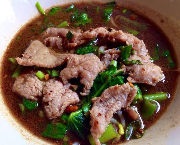 Dekchaikumkom's tweet photo. ก๋วยเตี๋ยวเรือกดรี        ต้มยำกดหัวใจ https://t.co/W8j6RGTymK