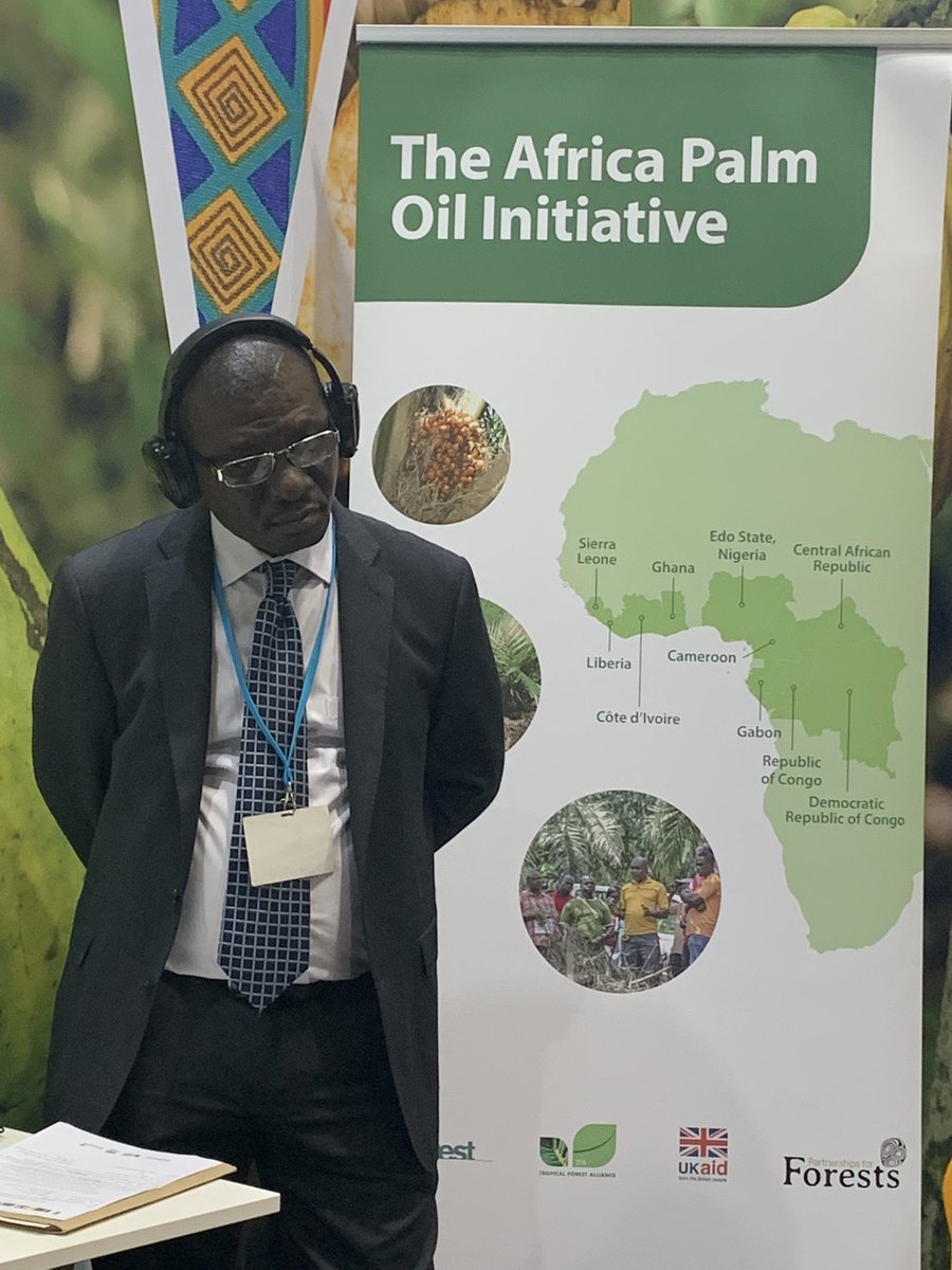 JustinCMAdams's tweet photo. Abraham Bafoe @proforest &amp; Victoria Wiaffe @P4Forests - two people who have done so much to advance the Marrakech Declaration for palm oil in Africa #APOI 👏👏👏- we have laid the foundation to secure millions of livelihoods while protecting #forests in W &amp; C Africa #COP26 https://t.co/Syi9ZACoSK