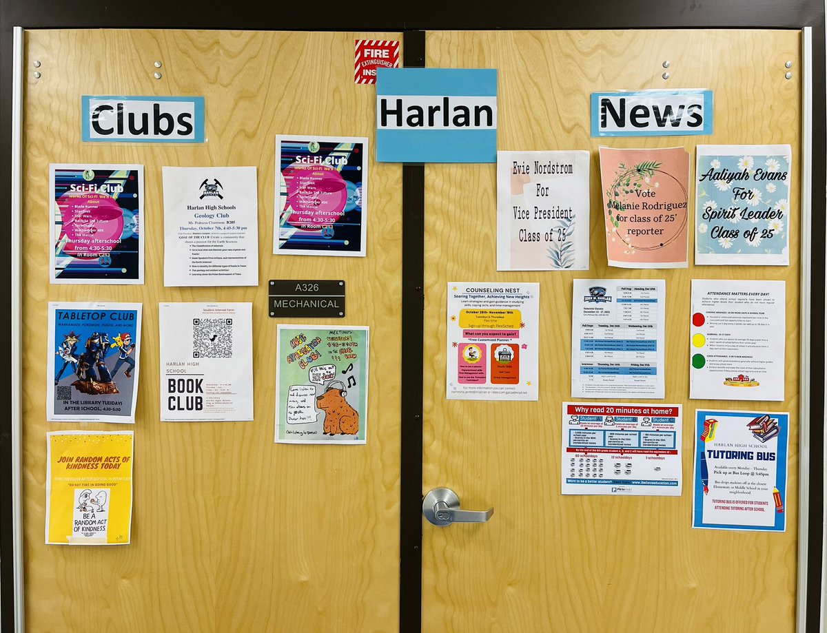 KJBuescher's tweet photo. Harlan Hawks, continue SOARING by opening ALL doors, so your years in the NEST have endless possibilities! #TalonsUp #HarlanClubs #HawkInfo https://t.co/bodjoCWurQ