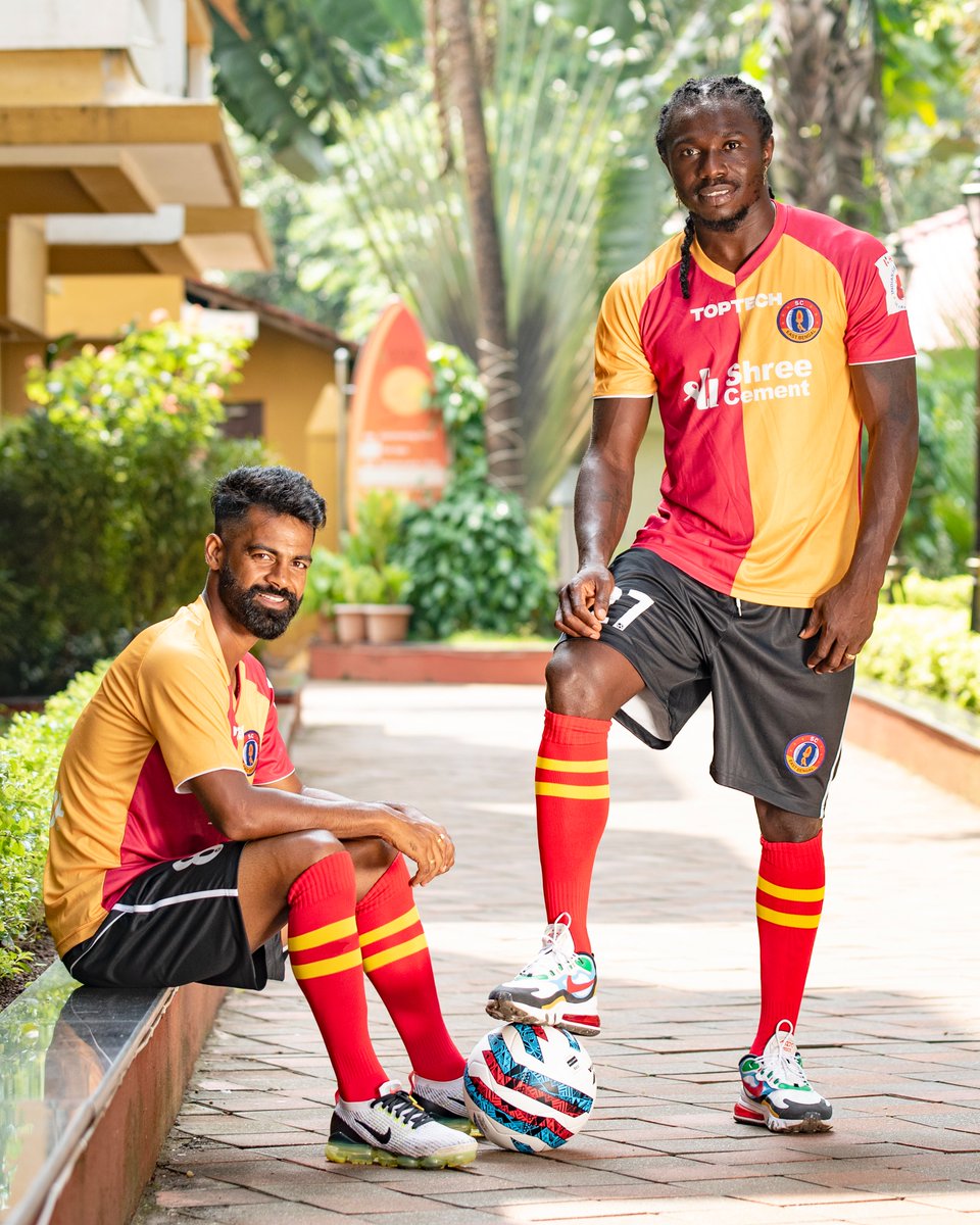 eastbengal_fc's tweet photo. 𝘽𝙍𝙄𝙂𝙃𝙏 &amp; 𝙎𝙐𝙉𝙉𝙔 🔴🌞

How sharp are the lads looking in their all-new 𝙠𝙞𝙩 😍

#JoySCEastBengal #WeAreSCEB https://t.co/zGSEet8bCJ