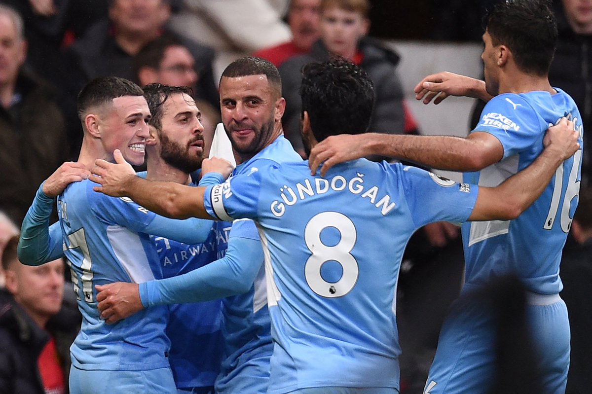 IlkayGuendogan's tweet photo. The best team in town! 💙 https://t.co/yk8ak0jBWd
