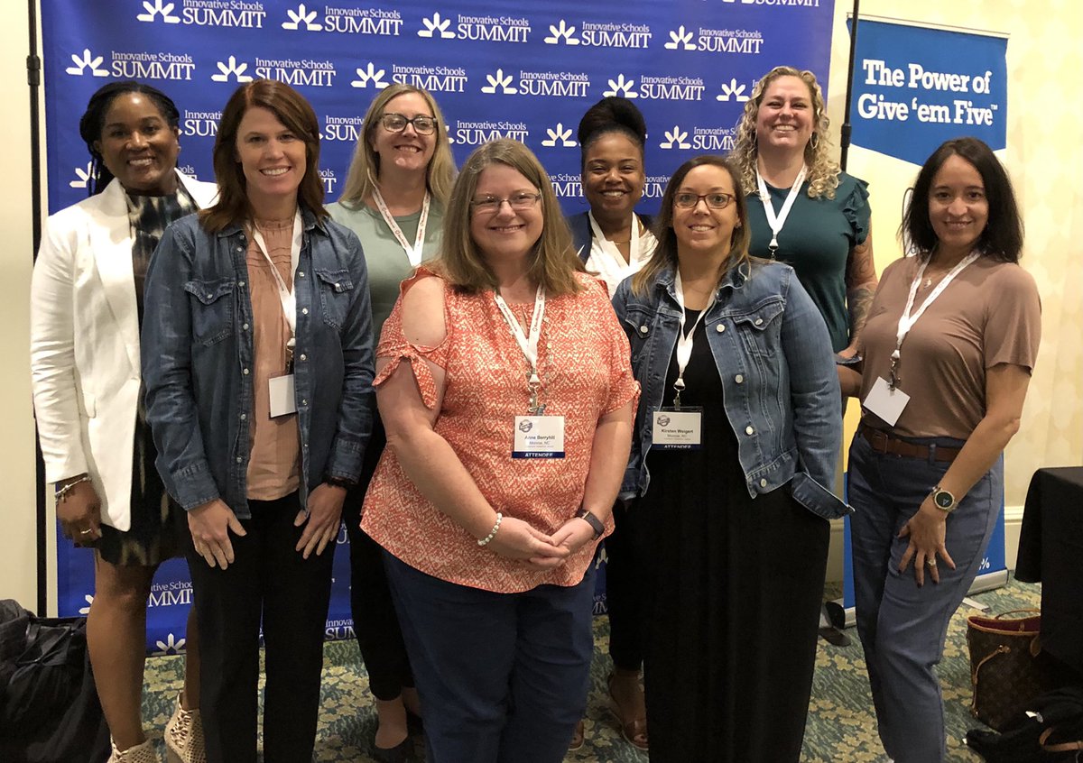 MsVelezNC's tweet photo. Amazing learning experience with extraordinary professionals! Proud to be in the company of such powerful women. #innovativeschoolssummit https://t.co/zv5H5A7yd8