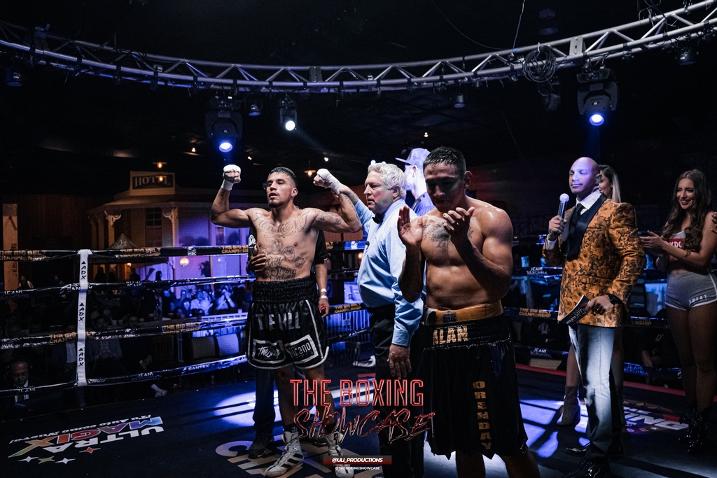 boxing_showcase's tweet photo. Congratulations TO BEN "THE HILL" GURMENT SEMIFINALIST OF THE BIG BELT CHAMPIONSHIP & HOMECOMING MASSACRE NOV 5TH AT SOUTHERN JUNCTION 🥊🎊
NEXT FIGHT WILL BE ANNOUNCE SOON
#boxingday #boxing #proboxingfight #boxinglife #boxinghype #theboxingshowcase #boxeo #dallas #boxing https://t.co/j0yFAZXbYF