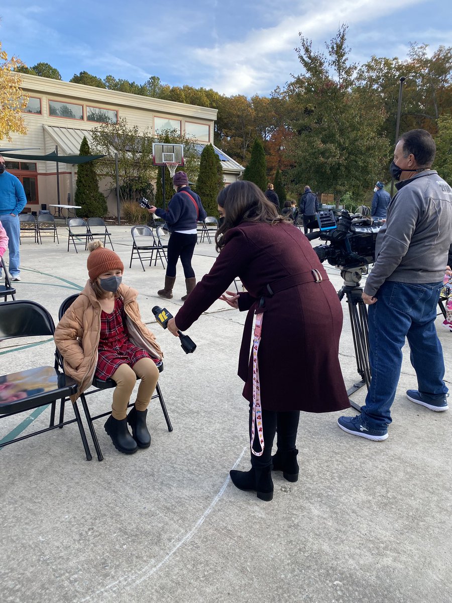 MCSDurham's tweet image. Wow!! Our COVID vaccine clinic for 5-11 year olds served over 100 kids in two hours on Friday! Thanks so much to Health Park Pharmacy for helping us with this exciting event, and @ABC11_WTVD for their coverage. Check out 5:29-7:04. abc11.com/11201836/ #MCSDurham #MCSStrong