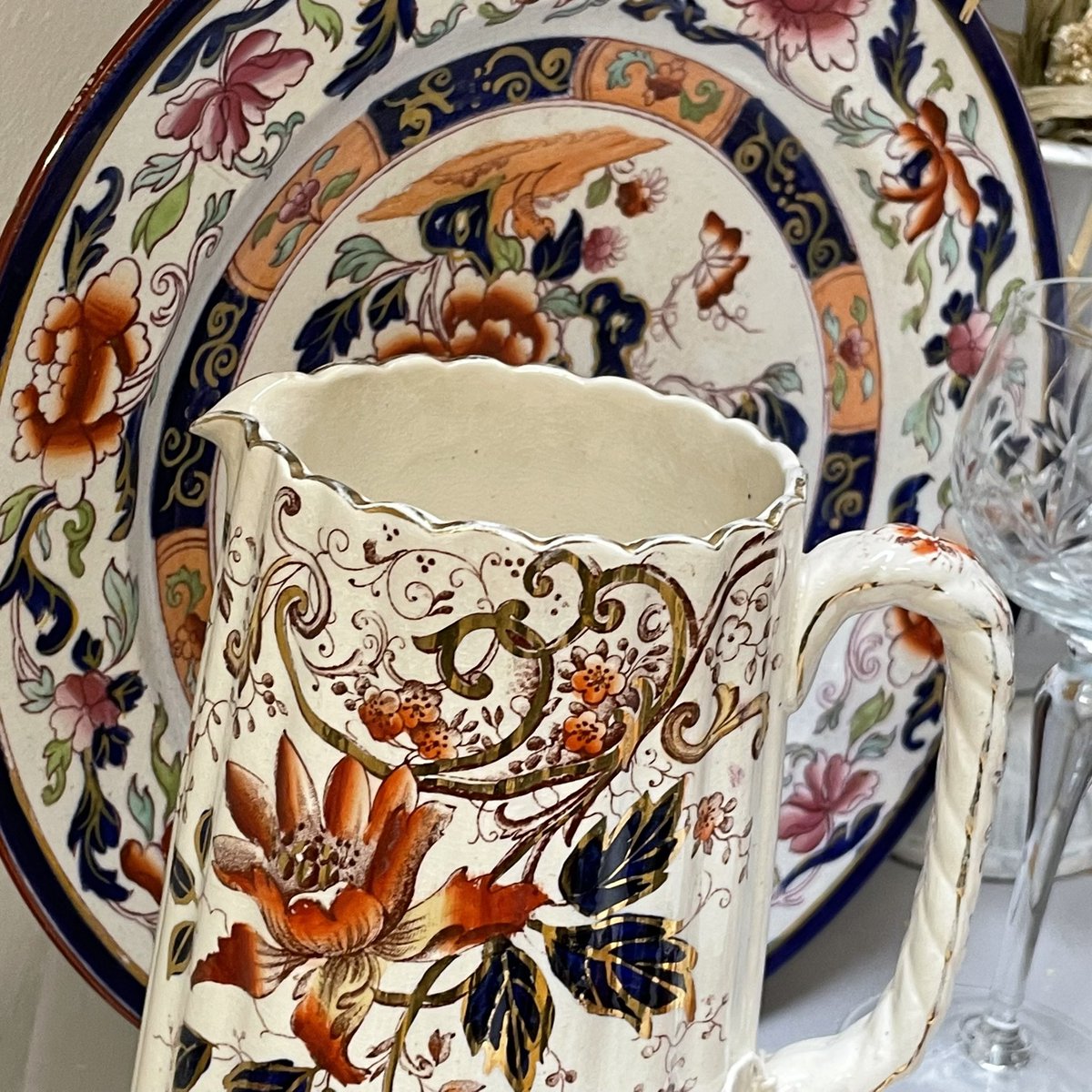 maddervintage's tweet photo. Alright mi ole #China? @YarntonAntiques https://t.co/F1hgQ5BeKW
