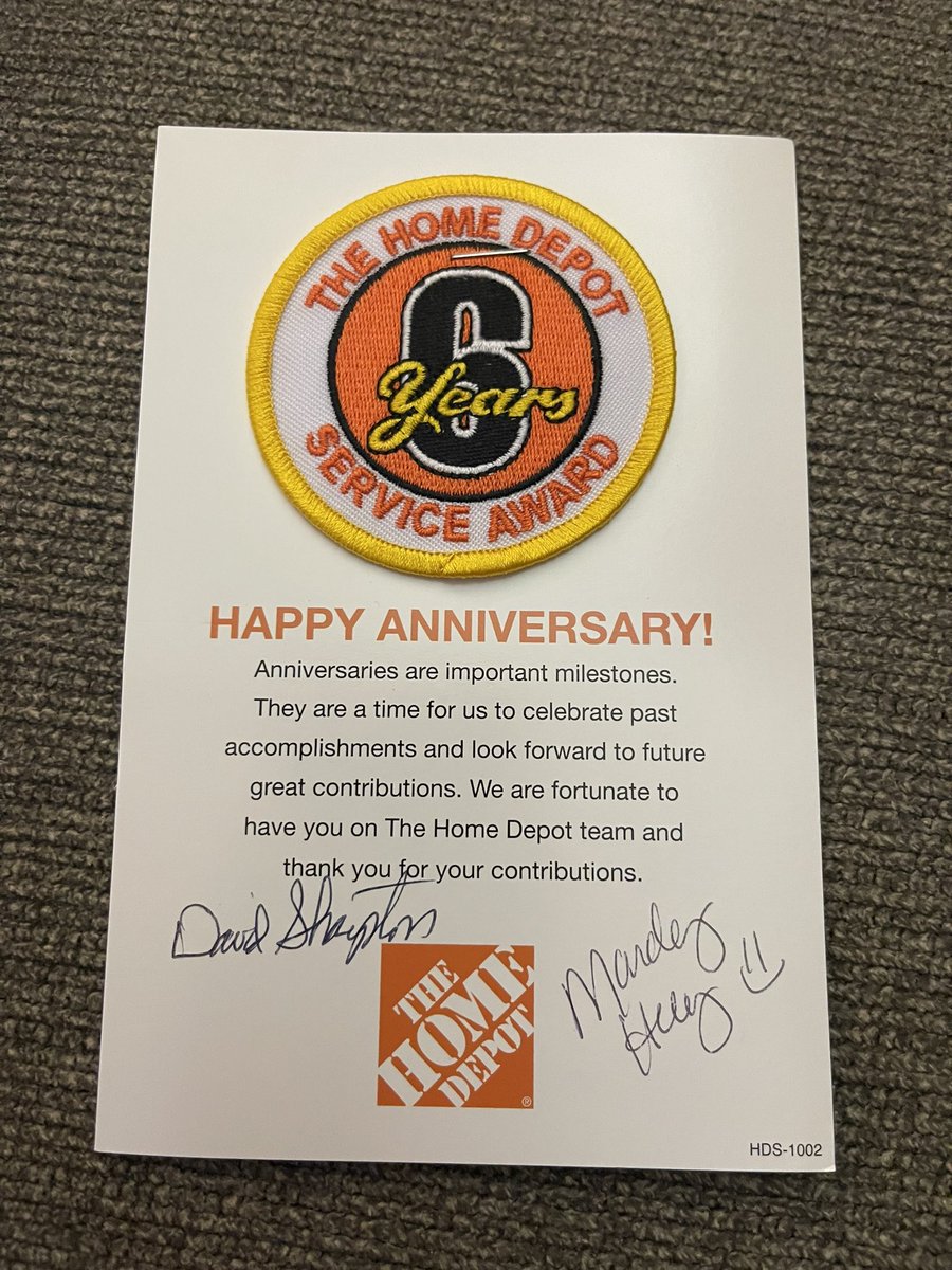 Man time fly’s when your having fun. I am truly grateful to be working for the #1 Retailer in the world 🌍. Special thank you to all the influencers who helped mold me into the individual I am today. Truly Blessed!!! <a href="/carlabrownTHD/">Carla Brown</a> <a href="/smplydriven/">Sirrenthia Williams</a> <a href="/OTyehimba/">Omomola Tyehimba</a> @howardforman