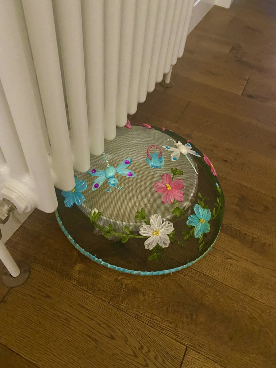 Jane Fallon tweet media