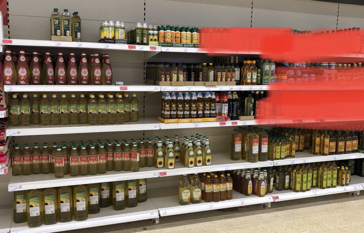 stormcab's tweet image. Wonder how long it will take the rest of the medical &amp;amp; science community to own up that this lot here, seed/vegetable oils, are the biggest poison we are putting in our bodies. If you have these in your home you need to bin them now!