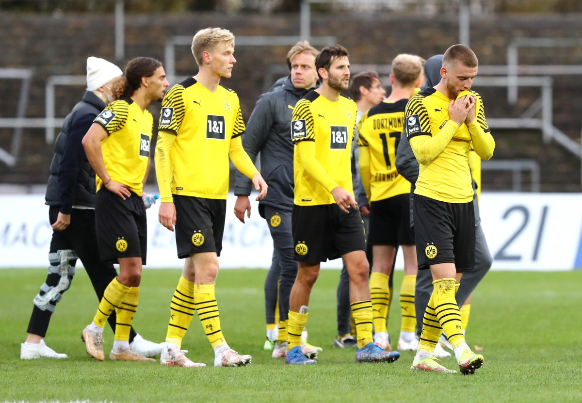 schwatzgelbde's tweet photo. Der Abwärtstrend für den #BVBII geht leider weiter, auch weil das nötige Glück beim Torabschluss fehlt. Im heutigen Heimspiel gegen #Meppen verlor die #BVBU23 mit 0:1. Hier sind unsere 📸 zu #BVBSVM. #BVB #BVBU23SVM #BVBIISVM https://t.co/xEEiyE9vl4