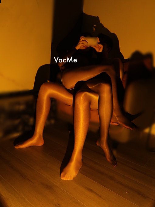 She treated me as an idiot😢  #pantyhose #pantyhosecouple #足控 #丝袜 https://t.co/vwmt69qgiZ<a href="/tag/pantyhose"class="tags">#pantyhose</a><a href="/tag/pantyhosecouple"class="tags">#pantyhosecouple</a><a href="/tag/%E4%B8%9D%E8%A2%9C"class="tags"><span>#丝袜</span></a><a href="/tag/%E8%B6%B3%E6%8E%A7"class="tags"><span>#足控</span></a>