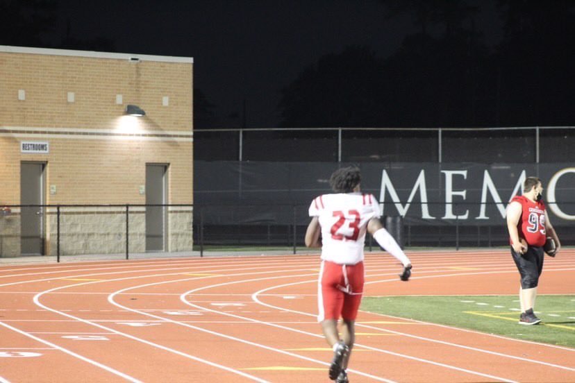cgibsonj23's tweet photo. I wanna first wanna give all thanks to god for letting me end this season injury free , and mentally strong. Secondly I wanna thank and congratulate all my teammates and coaches who rode with me no matter what, we will be back #LASTDANCE❤️🤍#MACROW https://t.co/oEf3LccT4t