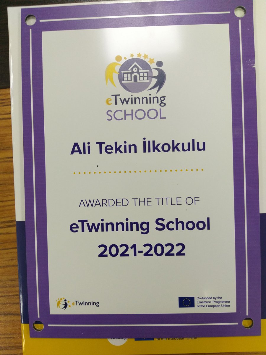 selda_erdag's tweet photo. 🏆Kalite Etiketi Ödül Törenimiz🏆
2020 yılında yürüttüğümüz eTwinning projelerimiz ile 1 Avrupa, 5 Ulusal kalite etiketi aldık. Ayrıca okulumuz eTwinning Okulu ünvanı almaya hak kazanmıştır.
@tretwinning 
@eTwinningBursa 
@orhangazimem https://t.co/k7nVkKHkq4